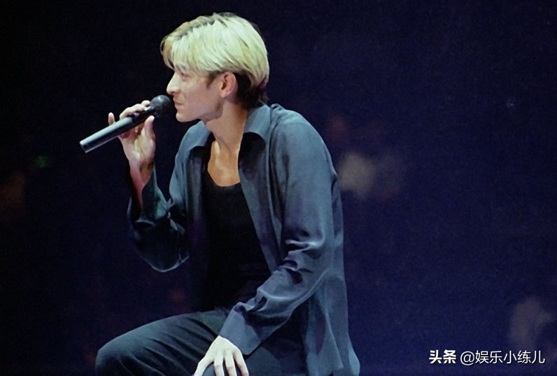 1999年刘德华开了多少场演唱会,为什么刘德华1999演唱会称为经典