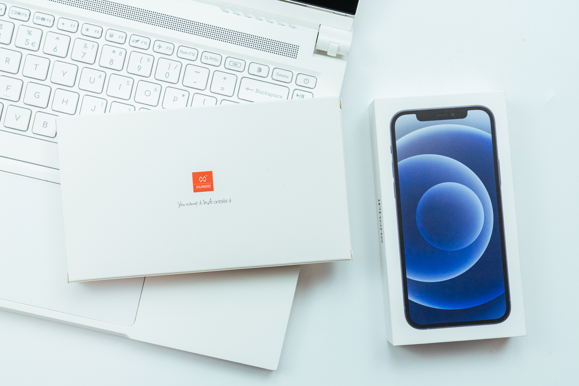 iphone12pro原装透明保护壳测试,iphone12无镜头保护手机壳