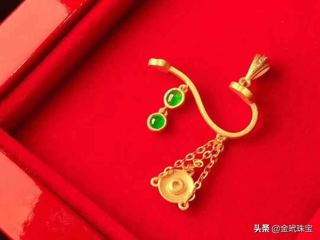 结婚买哪五样黄金首饰最好,最华贵的结婚黄金首饰