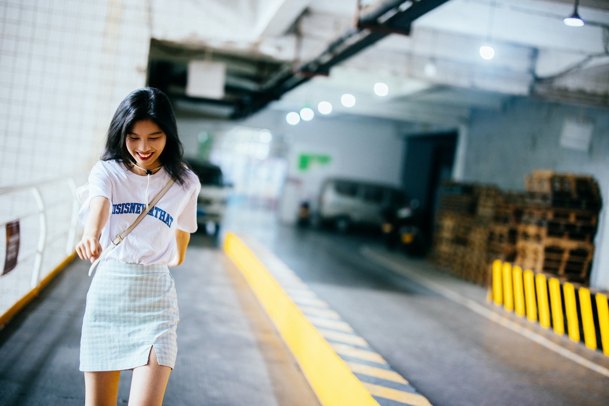 佳能eosr6人像镜头搭配,佳能rf501.2和851.2如何选择