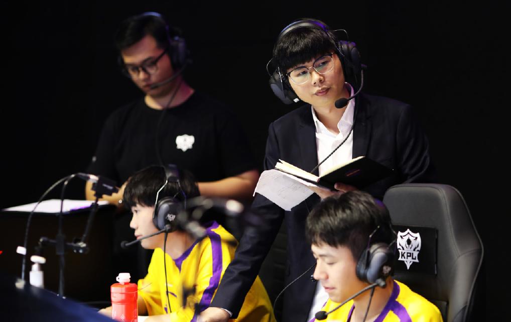 樊叔kpl深度解析,gemini说久哲bp完直接坐下打比赛