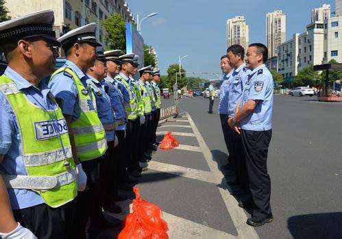 协警和辅警哪个更有前途,协警辅警和警察有哪些区别