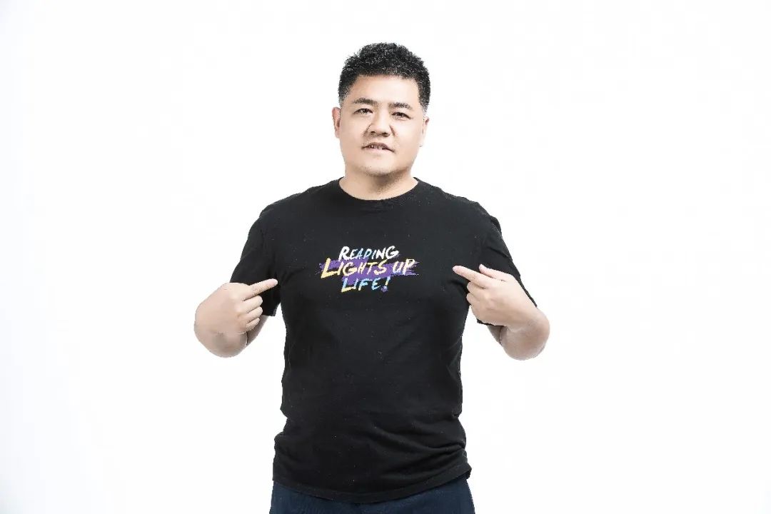 如果必须宅,那就加入低风险创业训练营吧