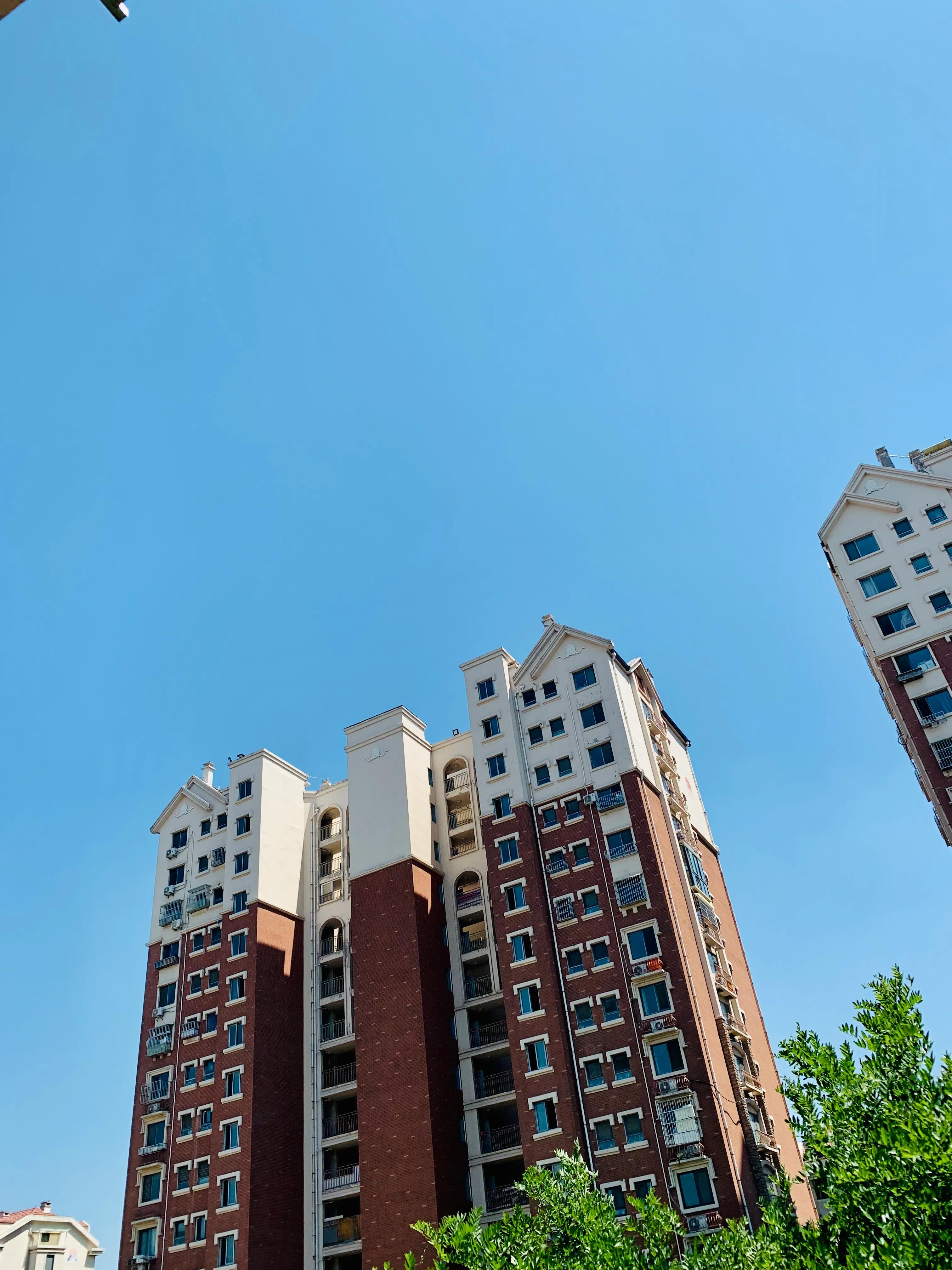 青岛喝啤酒的地方晚上,青岛市南晚上烧烤啤酒哪里比较好