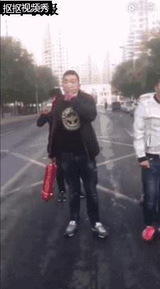 新郎逃婚被撞成重伤,闹婚新郎被闹得高速上悲剧