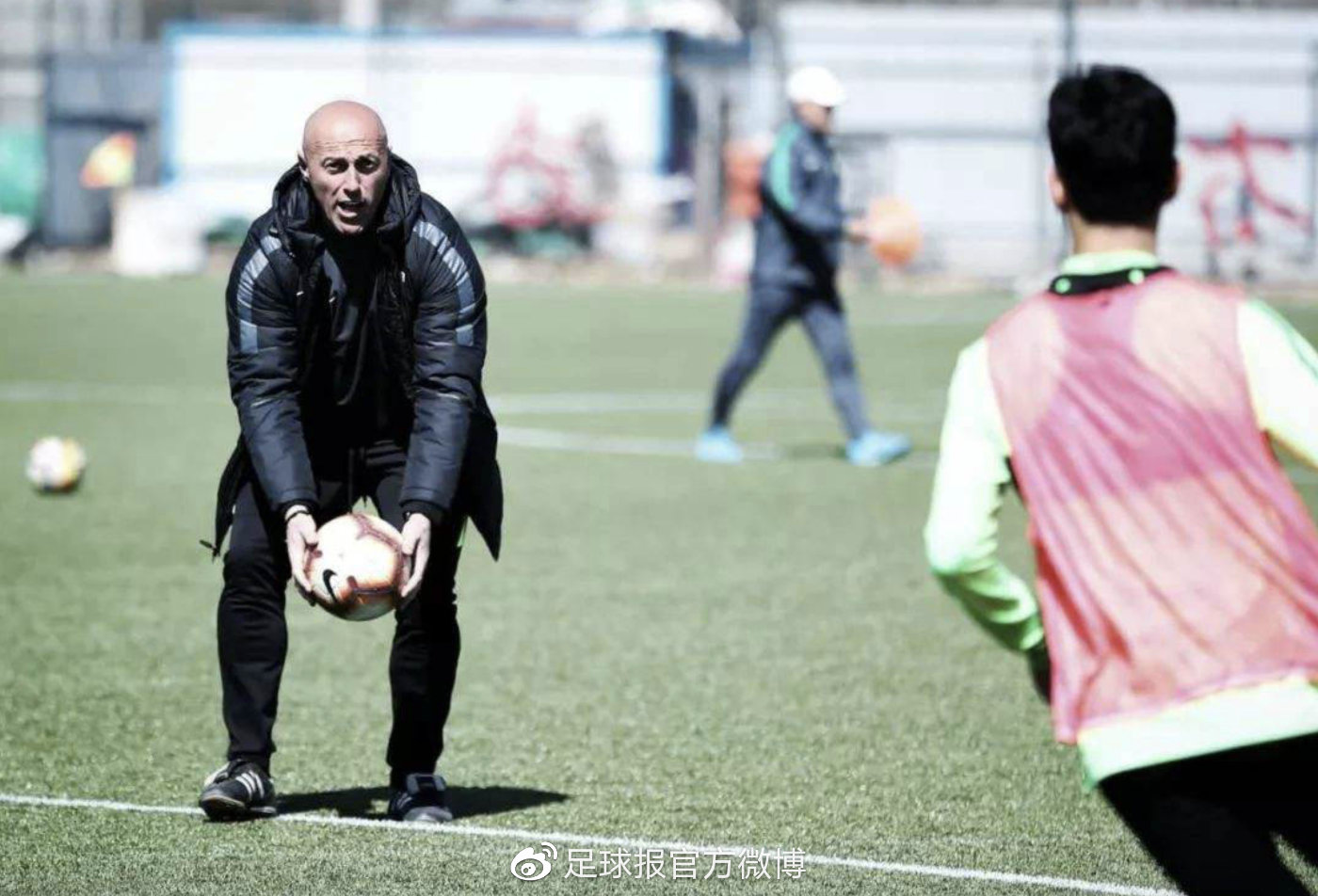 李铁足协官宣主教练,中国足协李铁国家队