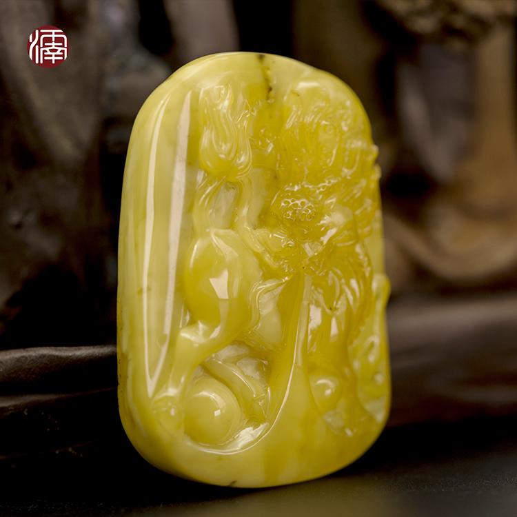 蜜蜡长期佩戴真的有好处吗,佩戴蜜蜡吊坠的好处