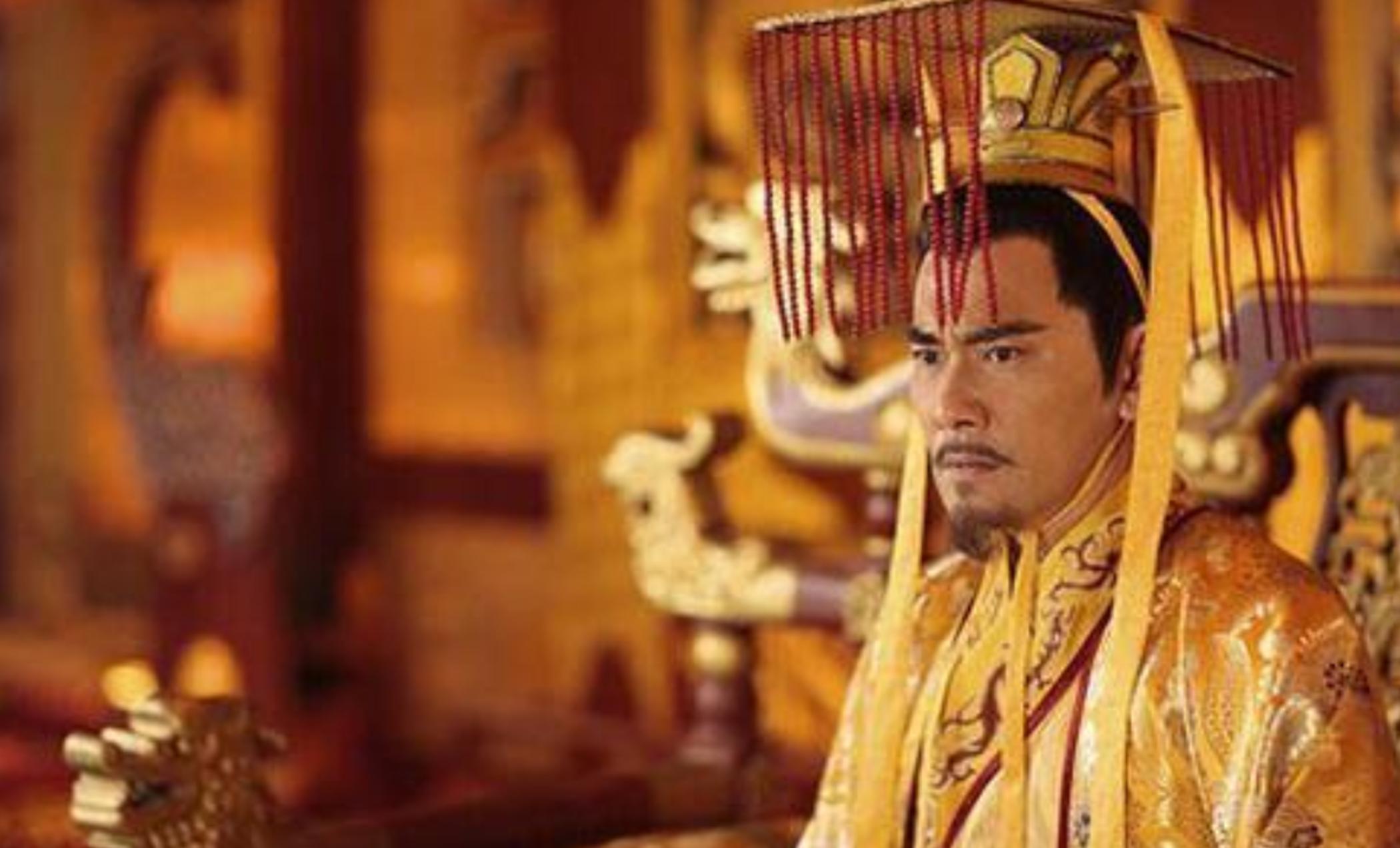 大臣们嫌弃粮食太多了,大臣银子太多国库放不下