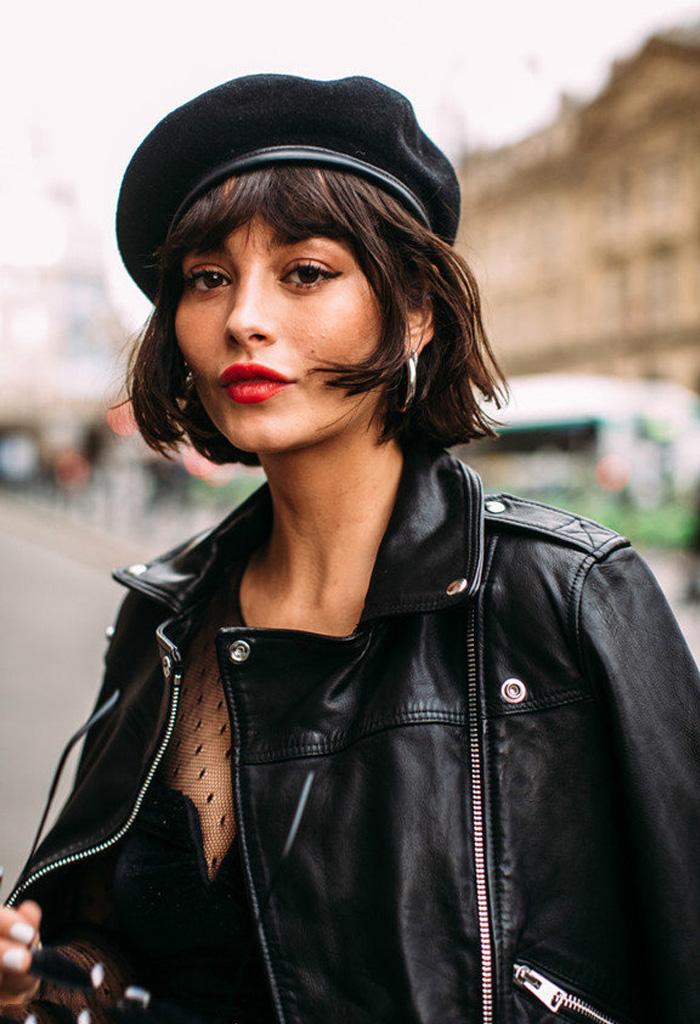 贝雷帽比较深怎么戴好看,戴贝雷帽该如何搭配