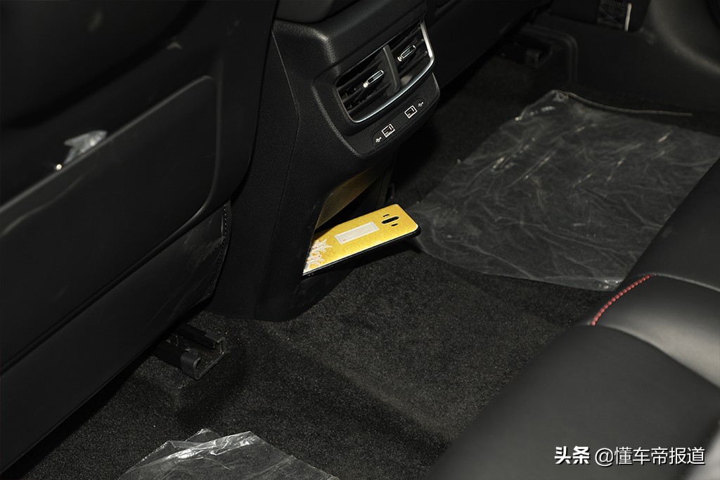 上汽名爵mg领航suv自动挡价格多少,运动轿车与家用轿车乘坐体验