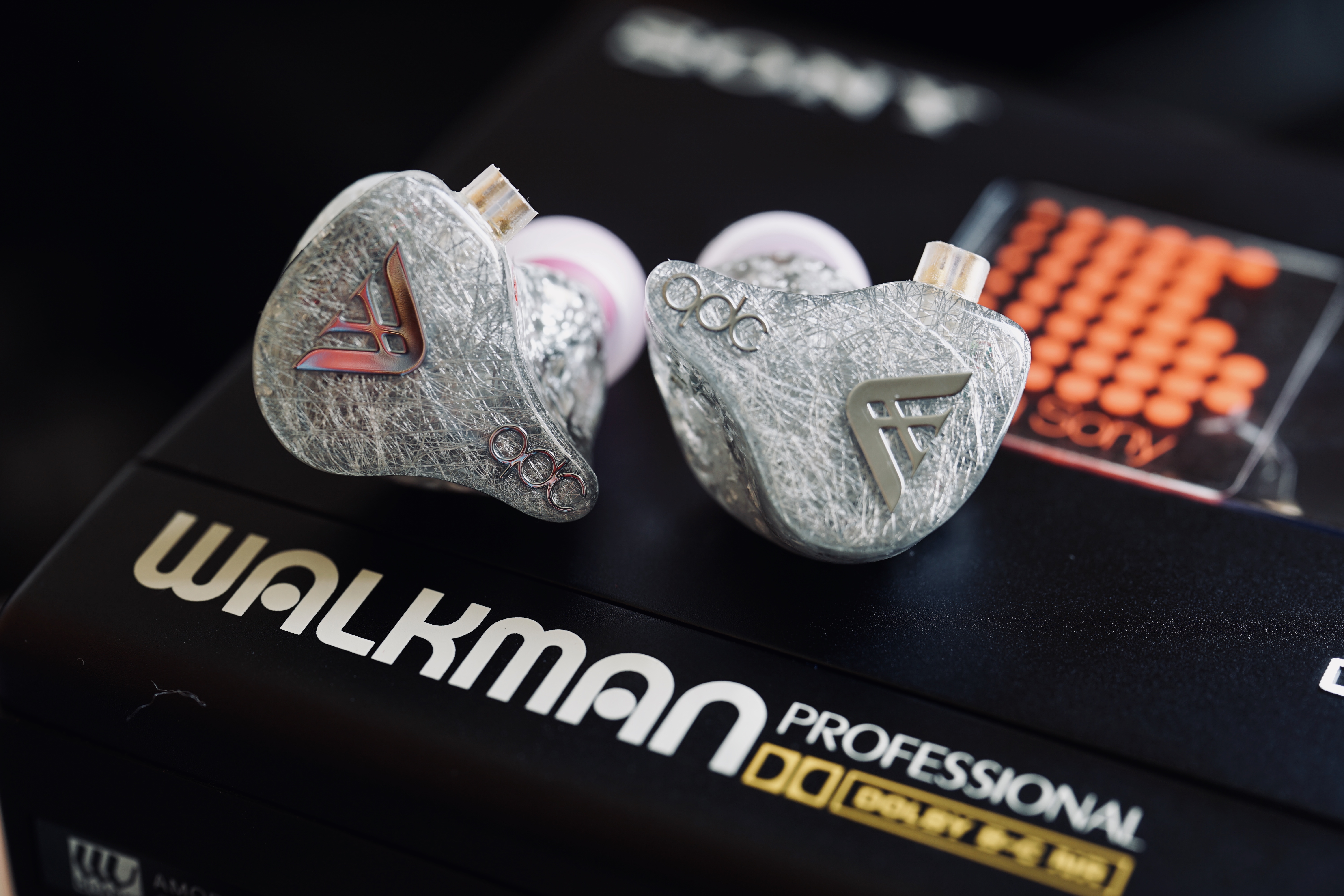 qdc耳机好还是bgvp耳机好,qdc耳机哪个性价比最好