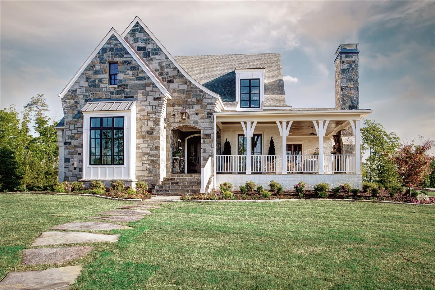 被以房养老所骗的老人,老人以房养老被骗案件