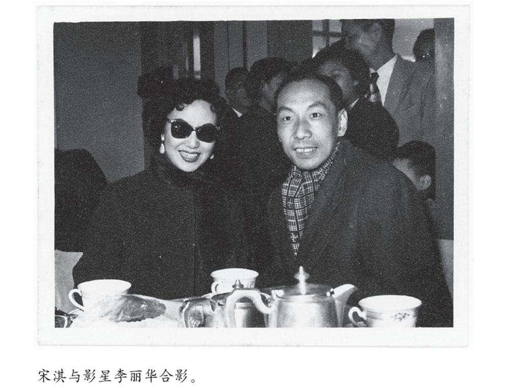 张爱玲晚景,张爱玲晚年为什么穷困潦倒