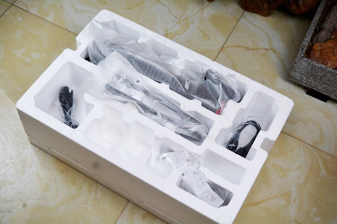 hkcgp279q2k144hz电竞显示器,hkc曲面显示器测评