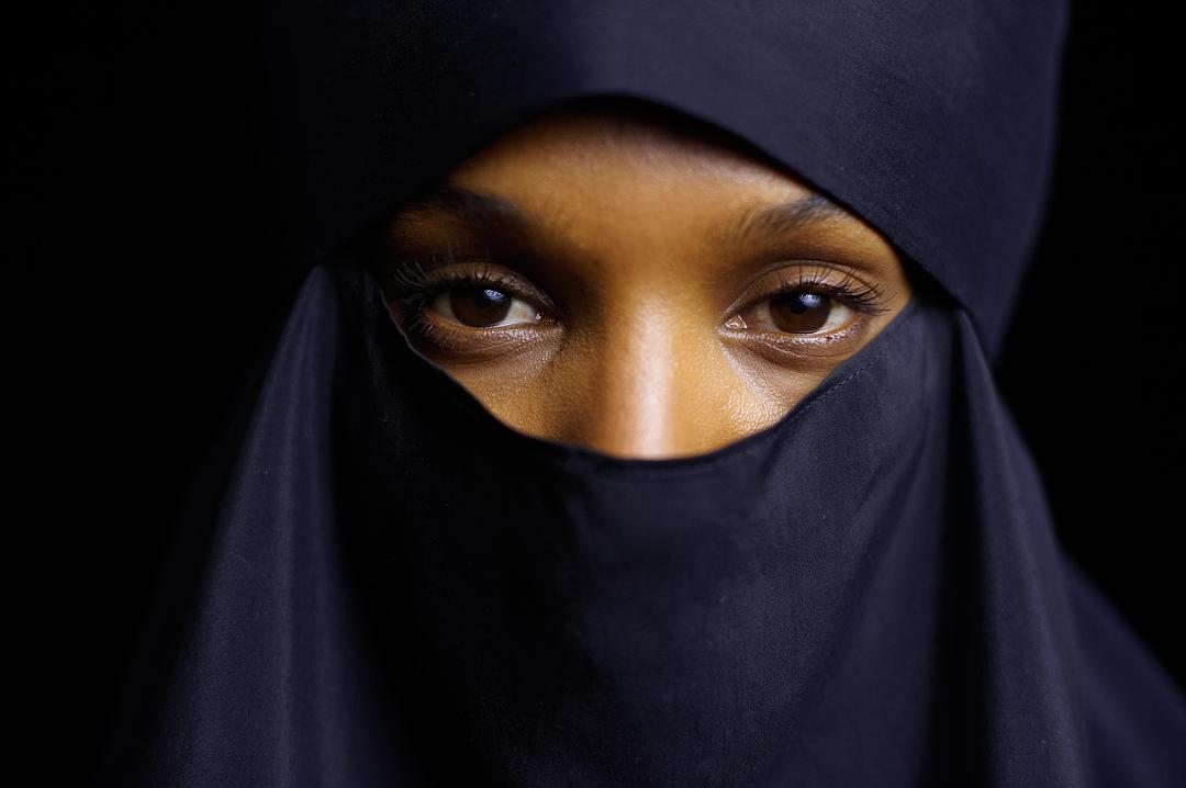 沙漠之花讲的是什么,沙漠之花女性主义