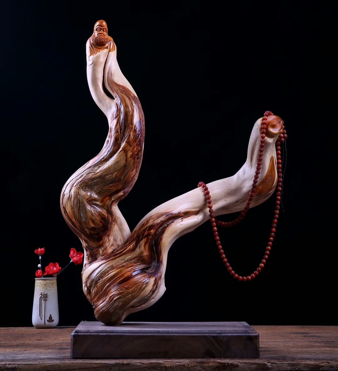 大木头雕刻过程图片欣赏,精雕木头纯手工