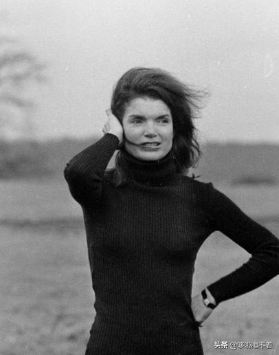 卡地亚蓝气球和坦克哪个贵,卡地亚蓝气球坦克