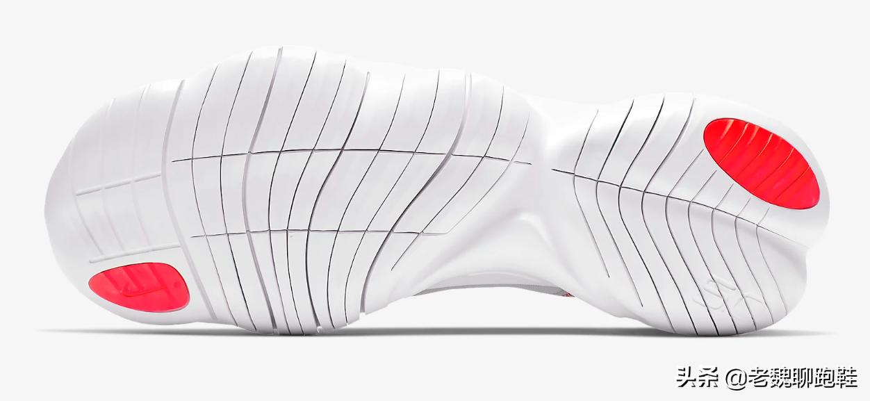 耐克被低估鞋,被严重低估的碳板跑鞋