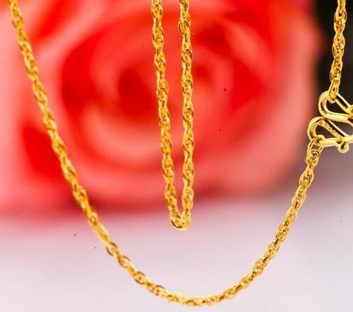 白金项链氧化了怎么清洗,项链氧化变黑怎么清洗没有锡纸