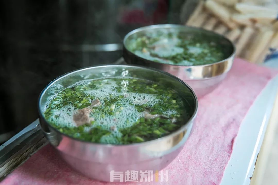 沙口路的这碗汤，让郑州街头的人们都成了美食家