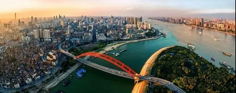 1000万人观看5项托尼奖提名｜忆人生第1次看音乐剧《阿拉丁》