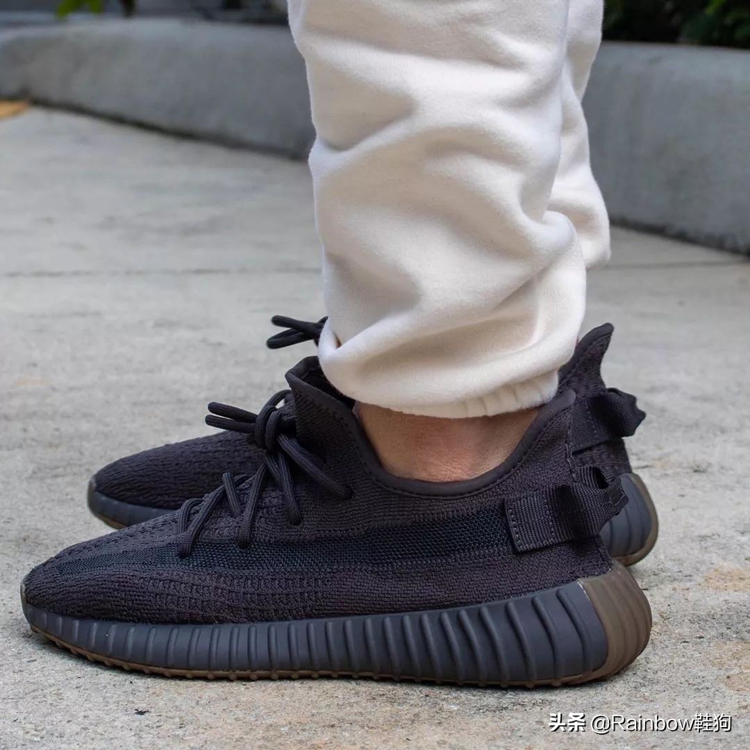 椰子350黑天使算最好看的配色吗,值得入手的椰子350v2黑天使性价比