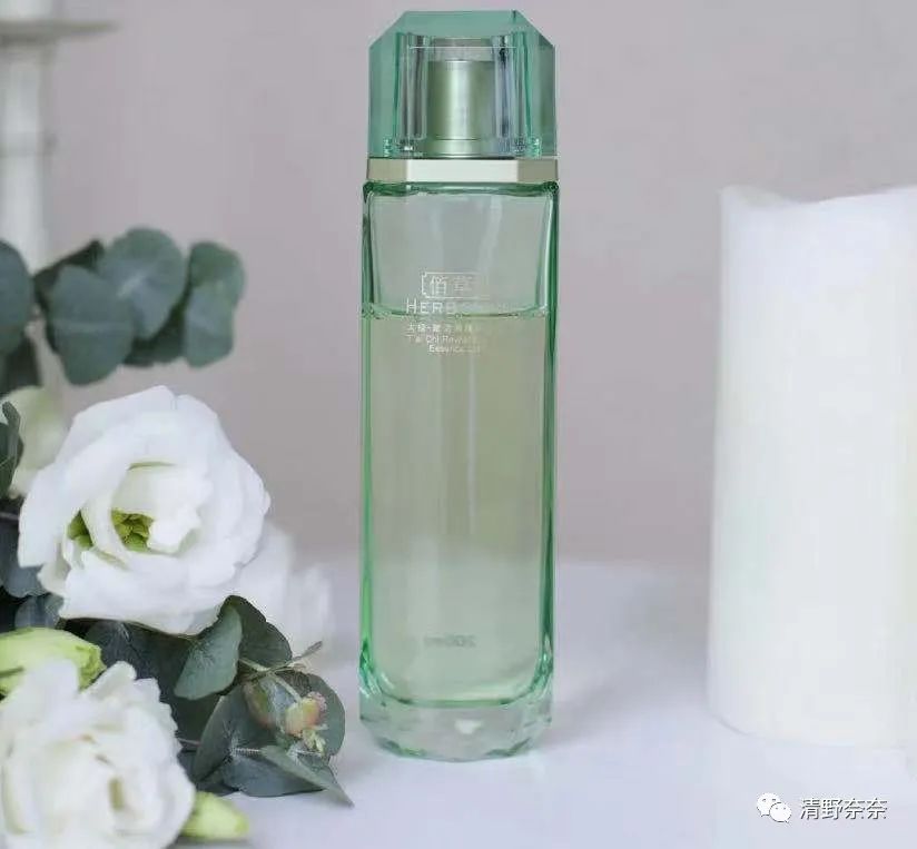 推荐性价比高又好用的精华,适合25-30岁油皮用什么抗老精华