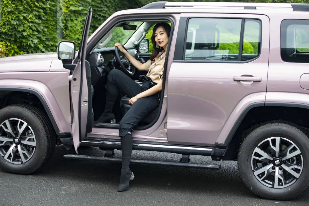 新时代女性不被定义作文,都市新时代女性啥意思