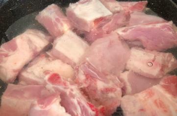 糖醋排骨肉硬怎么办,怎样做糖醋排骨不会苦