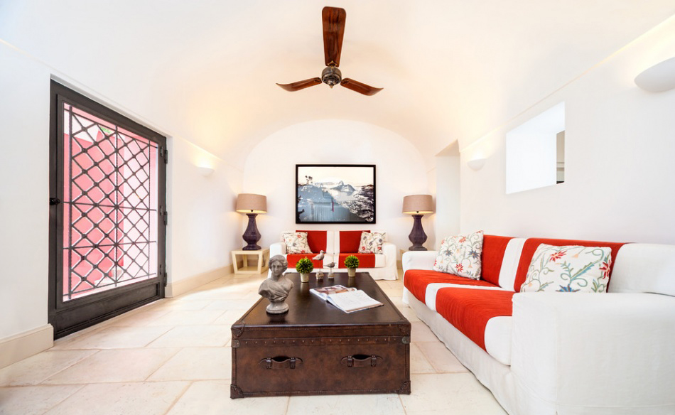 希腊圣托里尼别墅,希腊圣托里尼岛房屋多少钱一平方