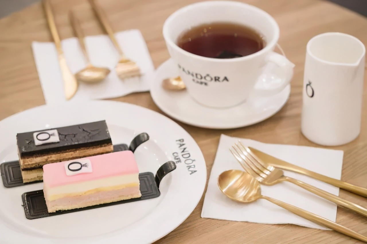 珠宝品牌潘多拉关闭最后一家咖啡店