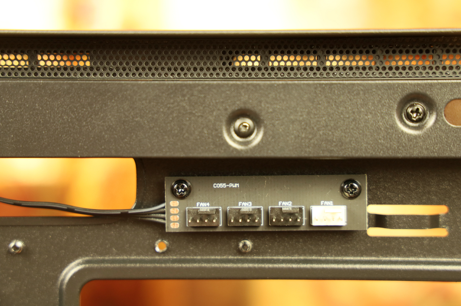 九州风神玄冰50机箱装机体验,九州风神460机箱