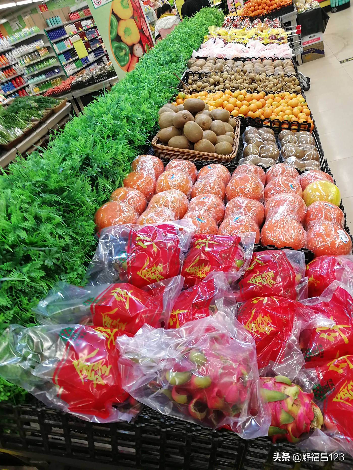 又到3·15谨防消费误区扰乱生活,聚焦3·15谨防消费陷阱