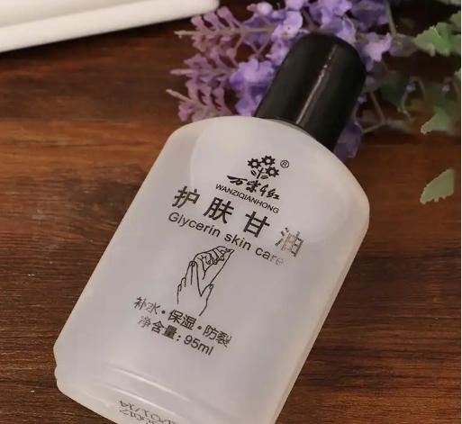 身体干燥起皮用哪种凡士林身体乳,冬天皮肤干可以涂甘油加面霜吗