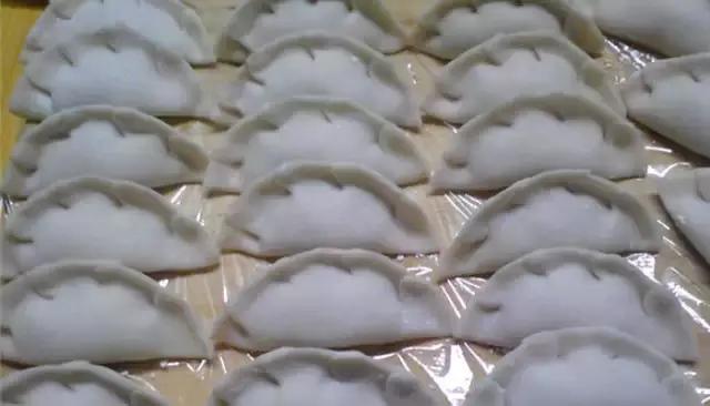 素馅儿饺子的做法大全,素酸菜馅饺子调馅的做法