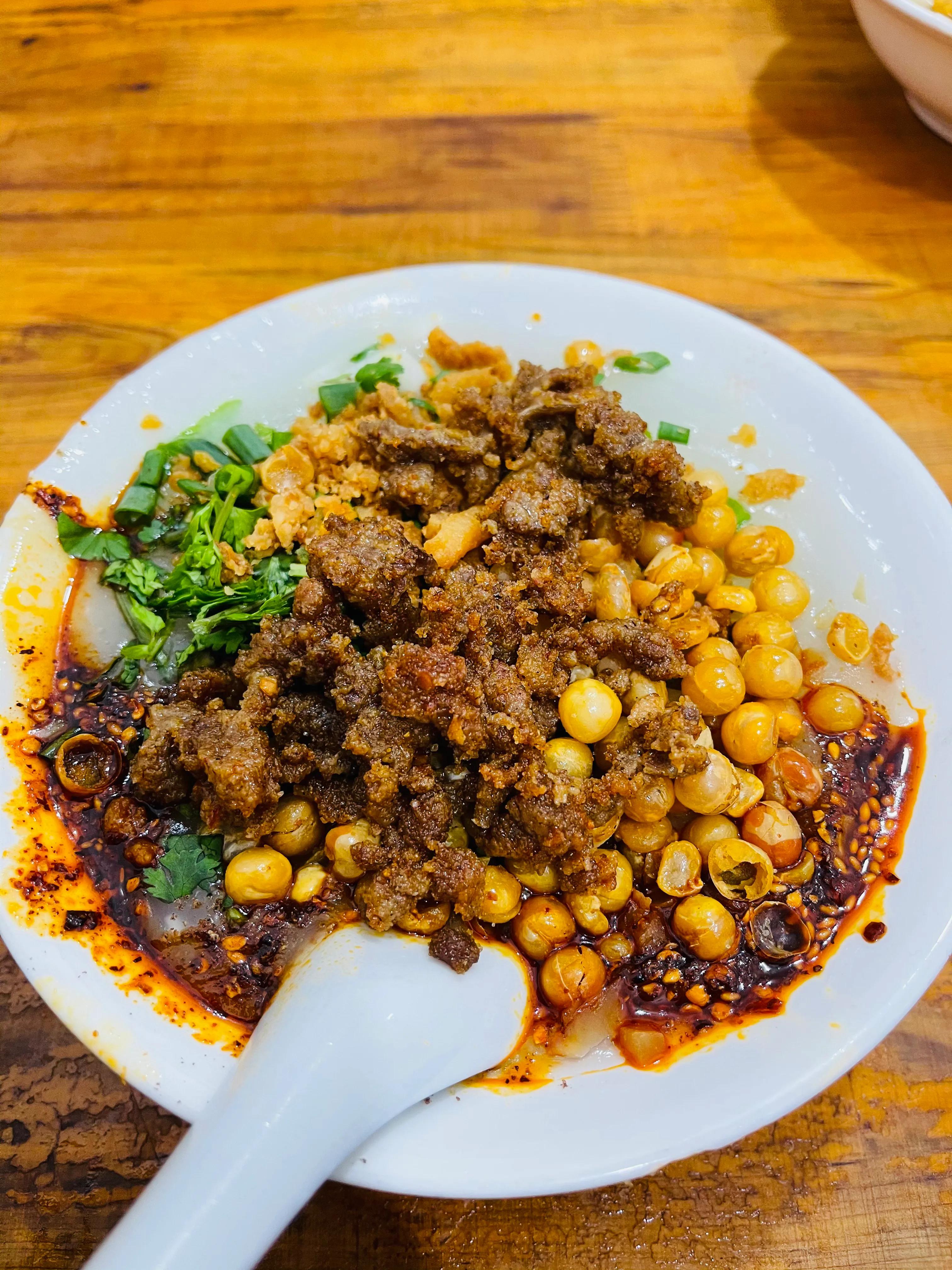 峨眉小镇全景图,峨眉脚下景区