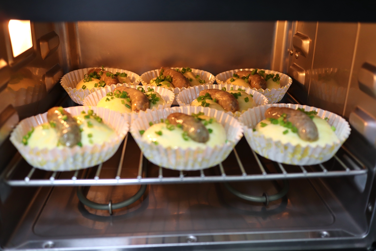 揉出了手套膜后如何做面包,用面包机揉手套膜后怎么烤