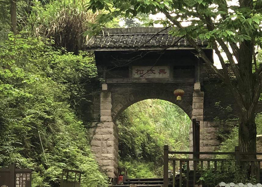 一日游遍江西龙虎山是什么体验？这些寻梦人去尝试了一下