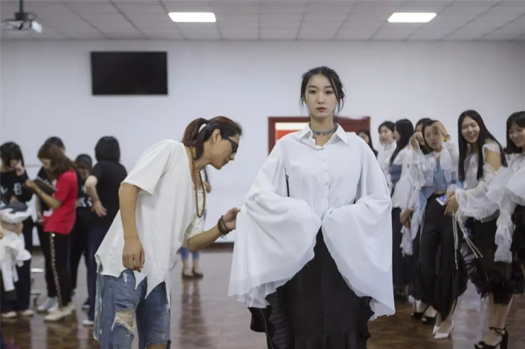 模特艺考能考哪些,模特艺考要考什么