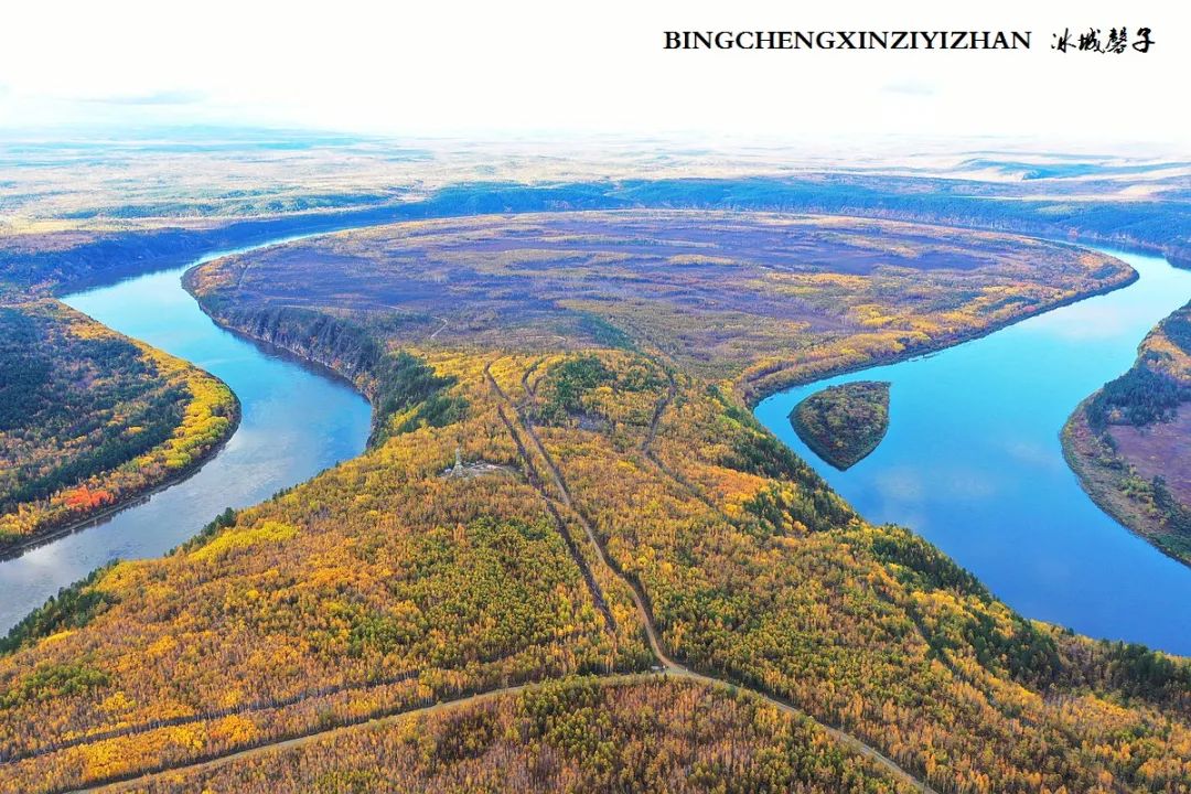 深秋的大兴安岭色彩斑斓,大兴安岭的秋天美景