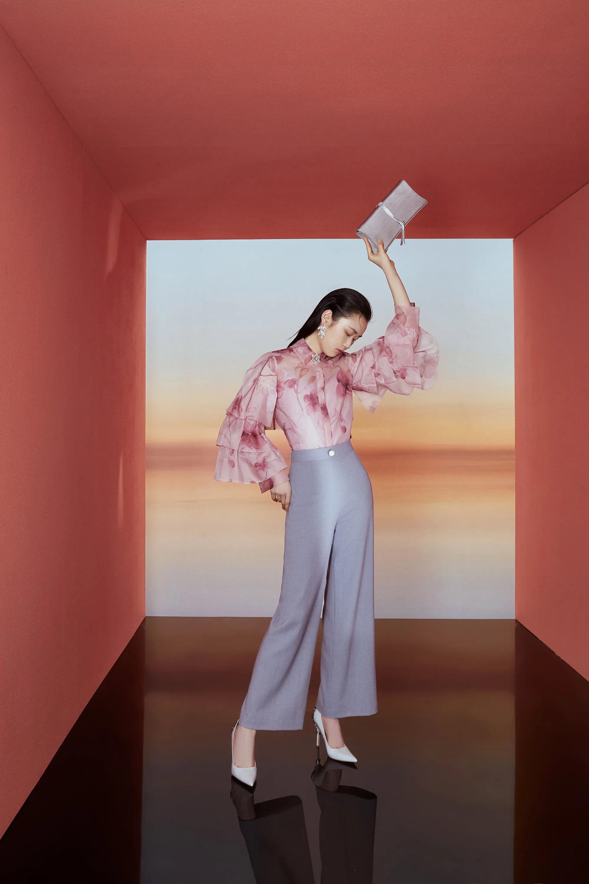 koradior新品穿搭,koradior西安新城区店