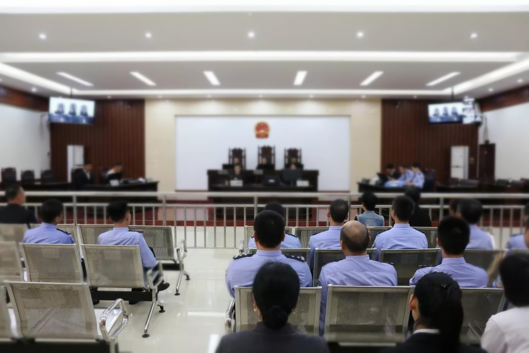 欠钱不还被警察带走会怎么处理,欠钱不还被警察带走的视频