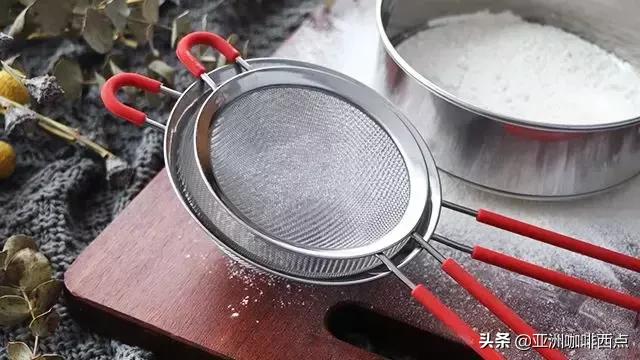 模具涂层的顺序为哪些类型,烘焙模具活底固底怎么区分