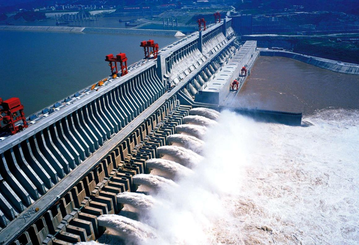 中国又一黑科技发电玻璃问世,发电玻璃或改变世界能源格局