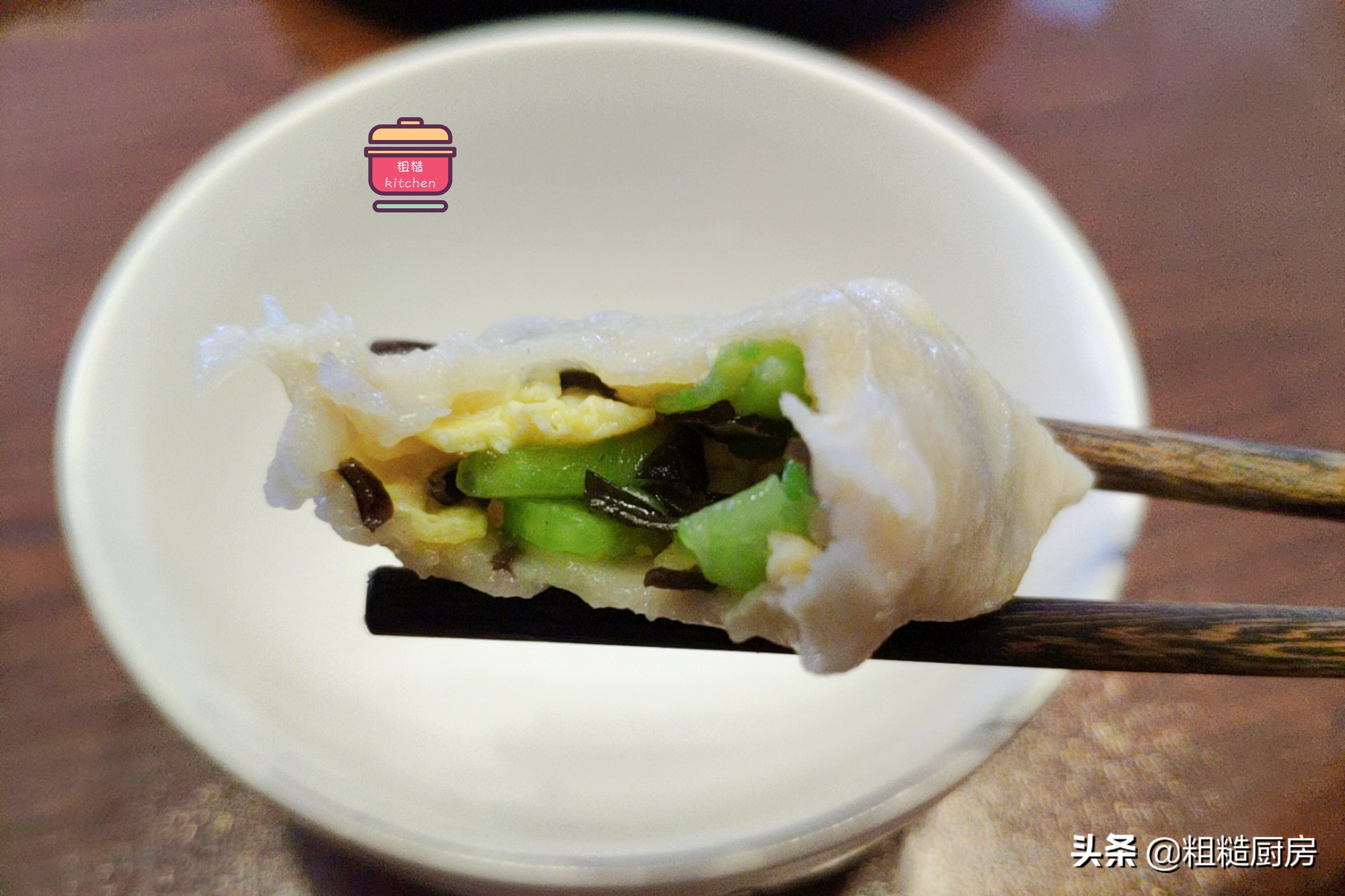 明日入伏，包“头伏饺子”有讲究，吃这3种素馅饺子，美味不油腻