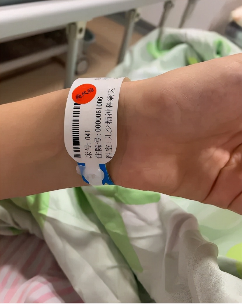 患者说没人身自由，医生说不治有人会死！“精神病生意”多难做？