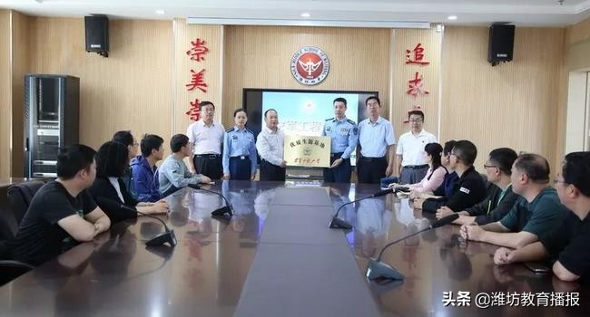 潍坊四中学校,潍坊四中附属学校怎么样