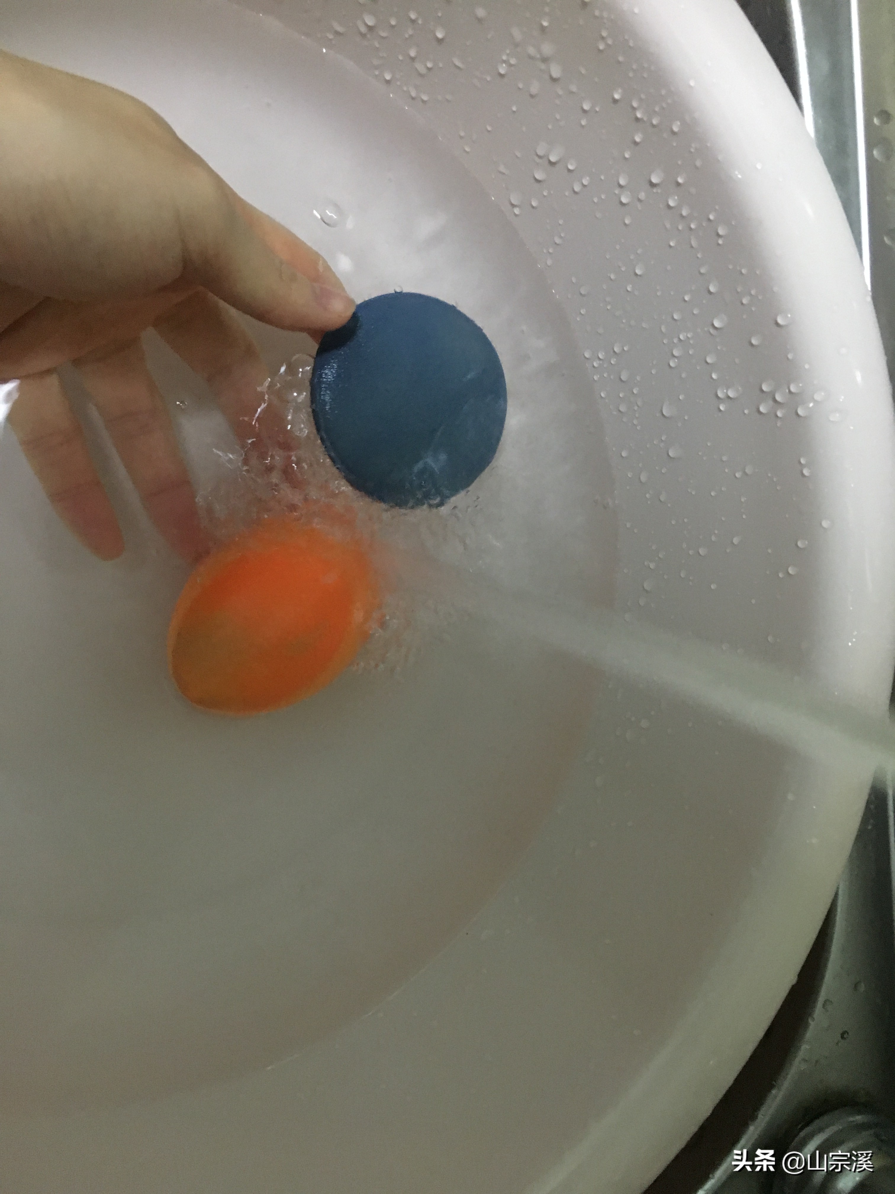 花西子蜜粉粉扑怎么清洗干净,新的美妆蛋和粉扑怎么清洗