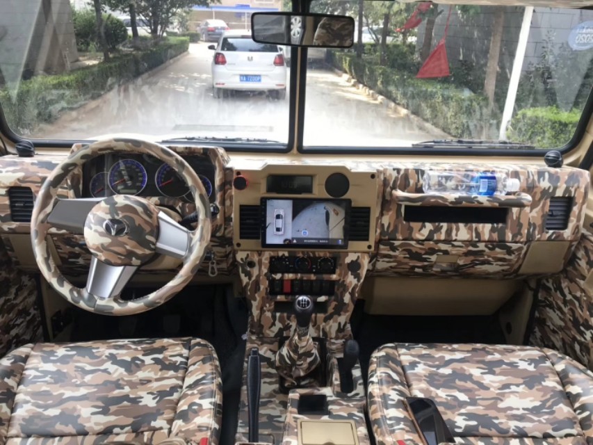 国产汽车悍马,沙漠版北汽勇士皮卡车