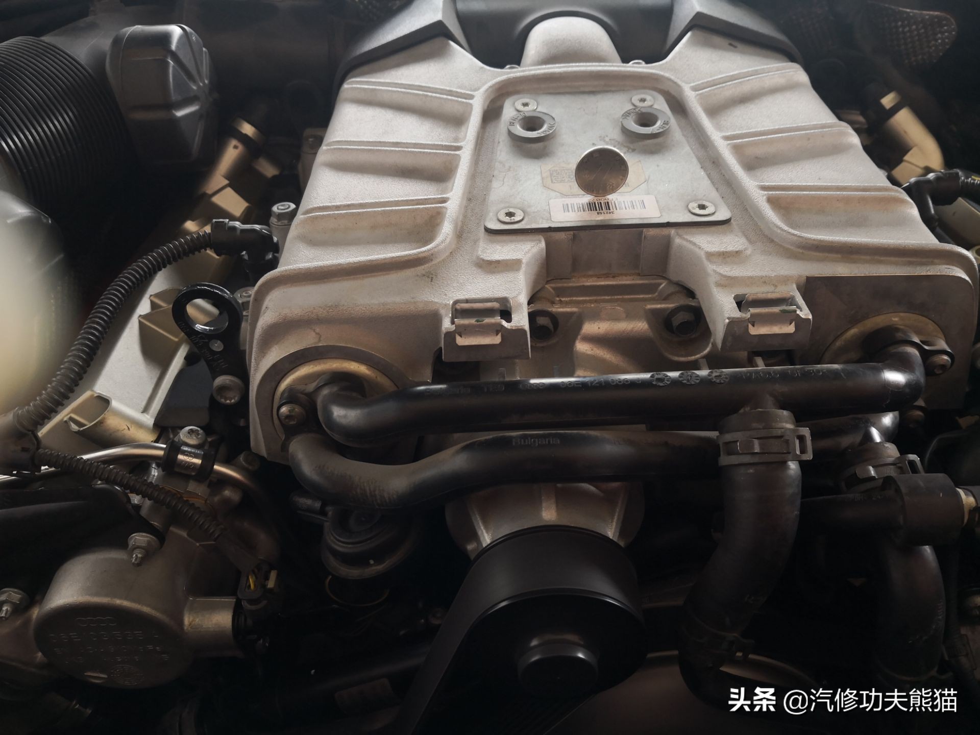 奥迪a8l烧机油严重有什么征兆,奥迪a8l烧机油现象普遍吗